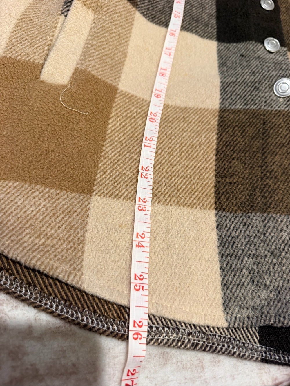 Brown Beige Plaid Oversized Shacket Women’s Large - Picture 7 of 8